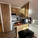 Le Modern & Mountain 2 Etoiles شقة سانت لاري سولون