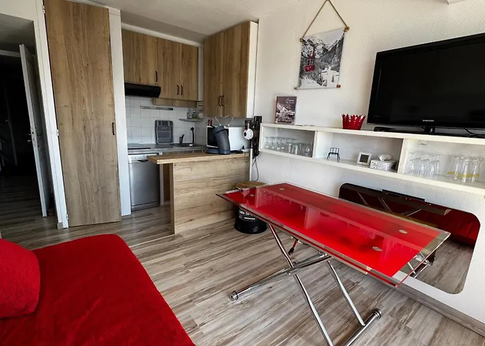 Le Modern & Mountain 2 Etoiles * Saint-Lary-Soulan